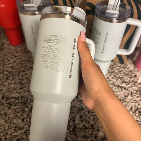 Stanley x Starbucks Target Spring Blue 40 OZ - Picture 2 of 4